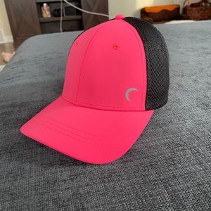 Ziya Luxe Hat-NWOT